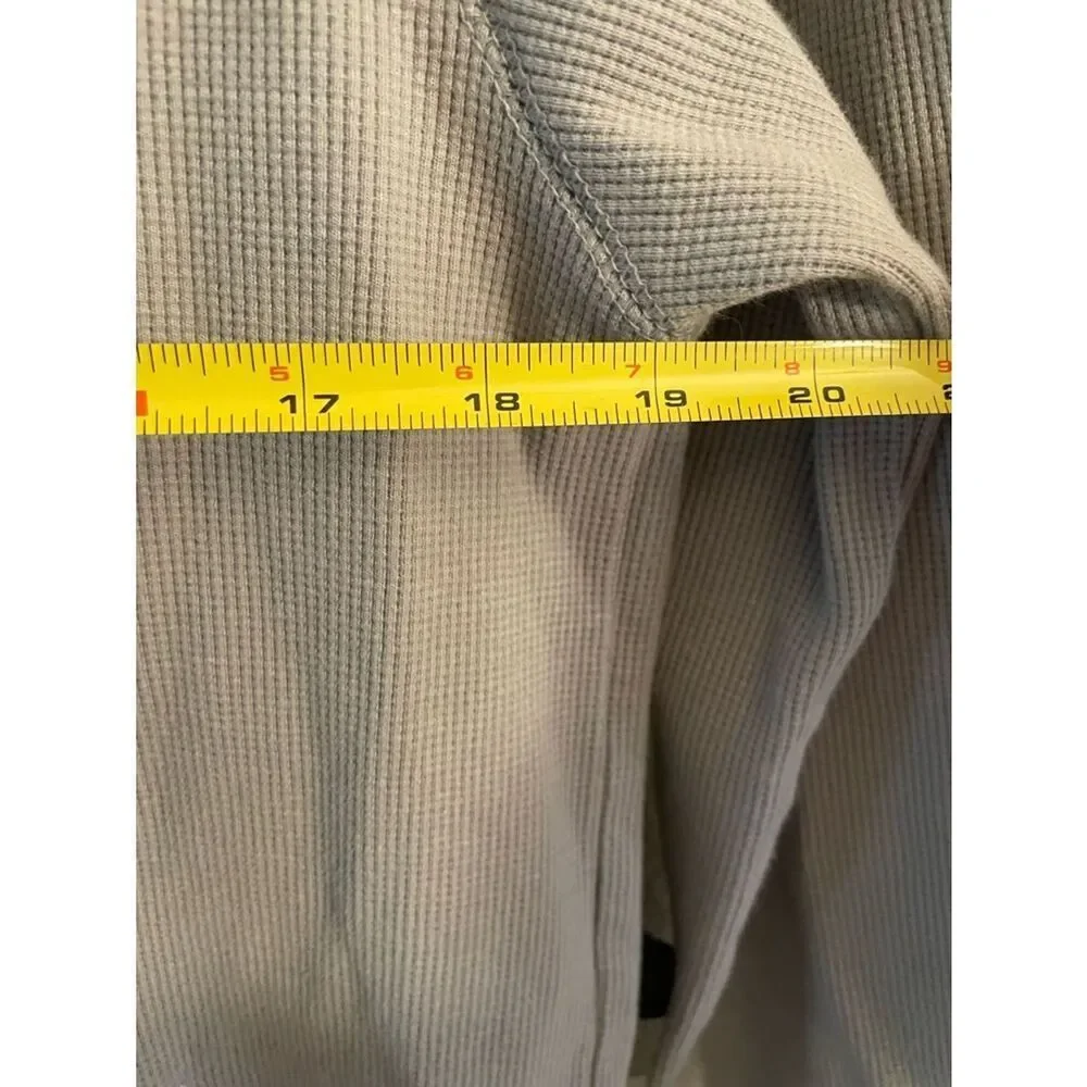 The North Face Men’s Waffle Knit Gray Hooded Pullover L